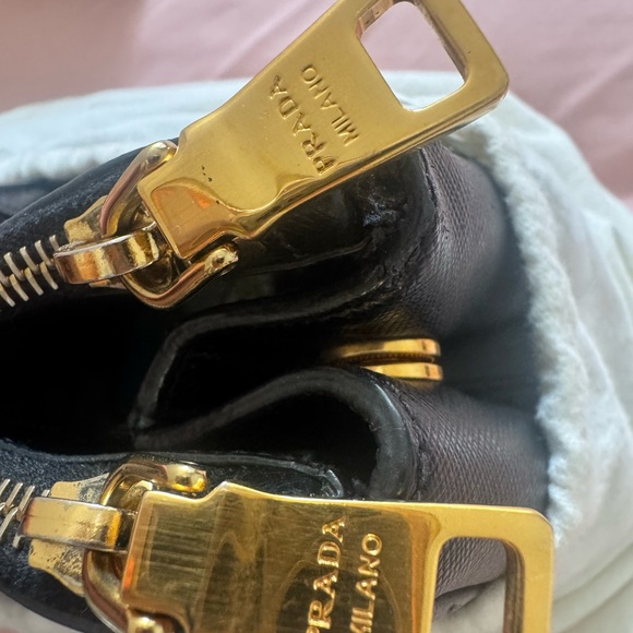 Prada Galleria Saffiano leather - Picture 11 of 12